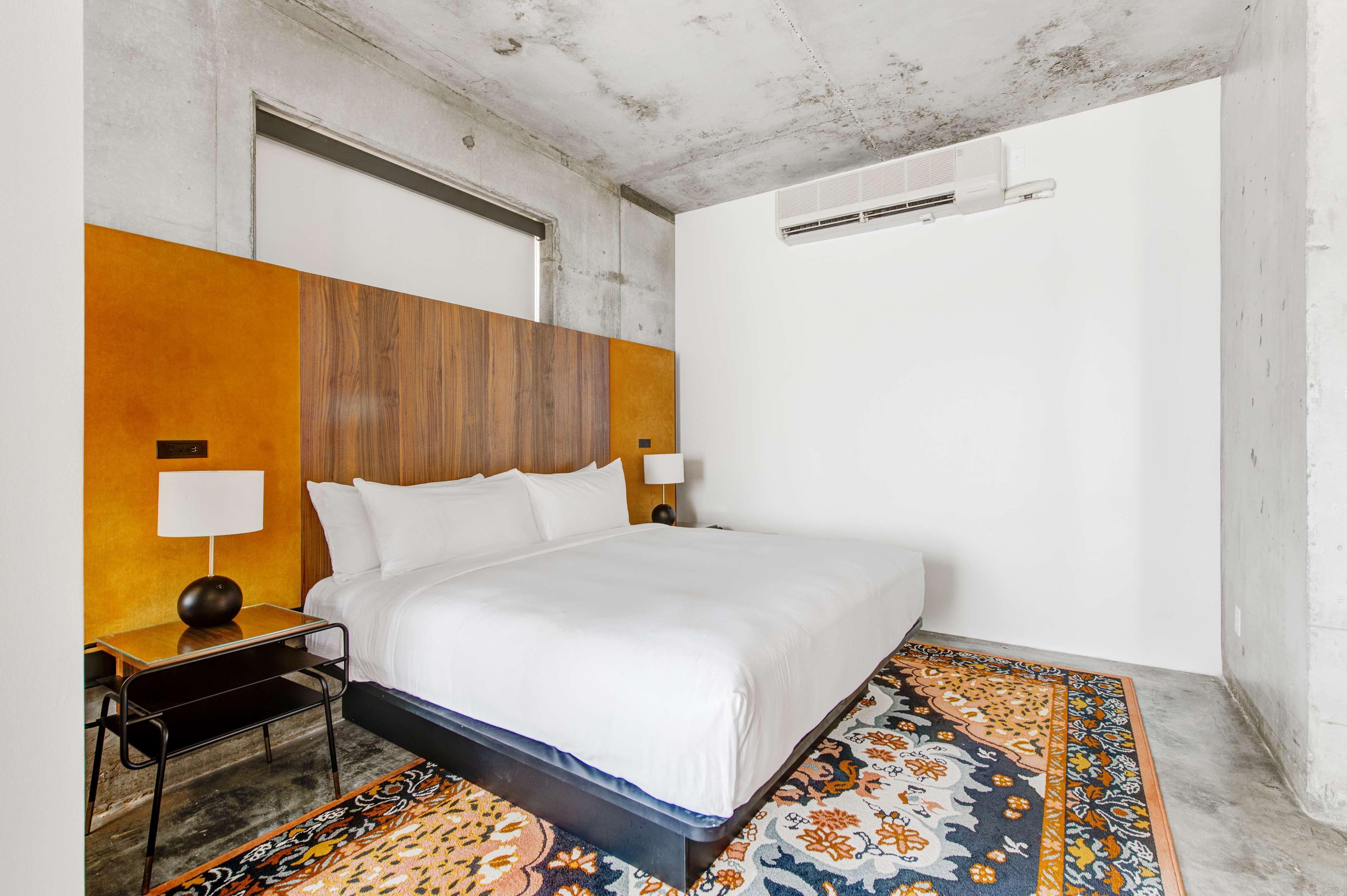 Nylo Las Colinas Hotel, Tapestry Collection By Hilton Ирвинг Экстерьер фото