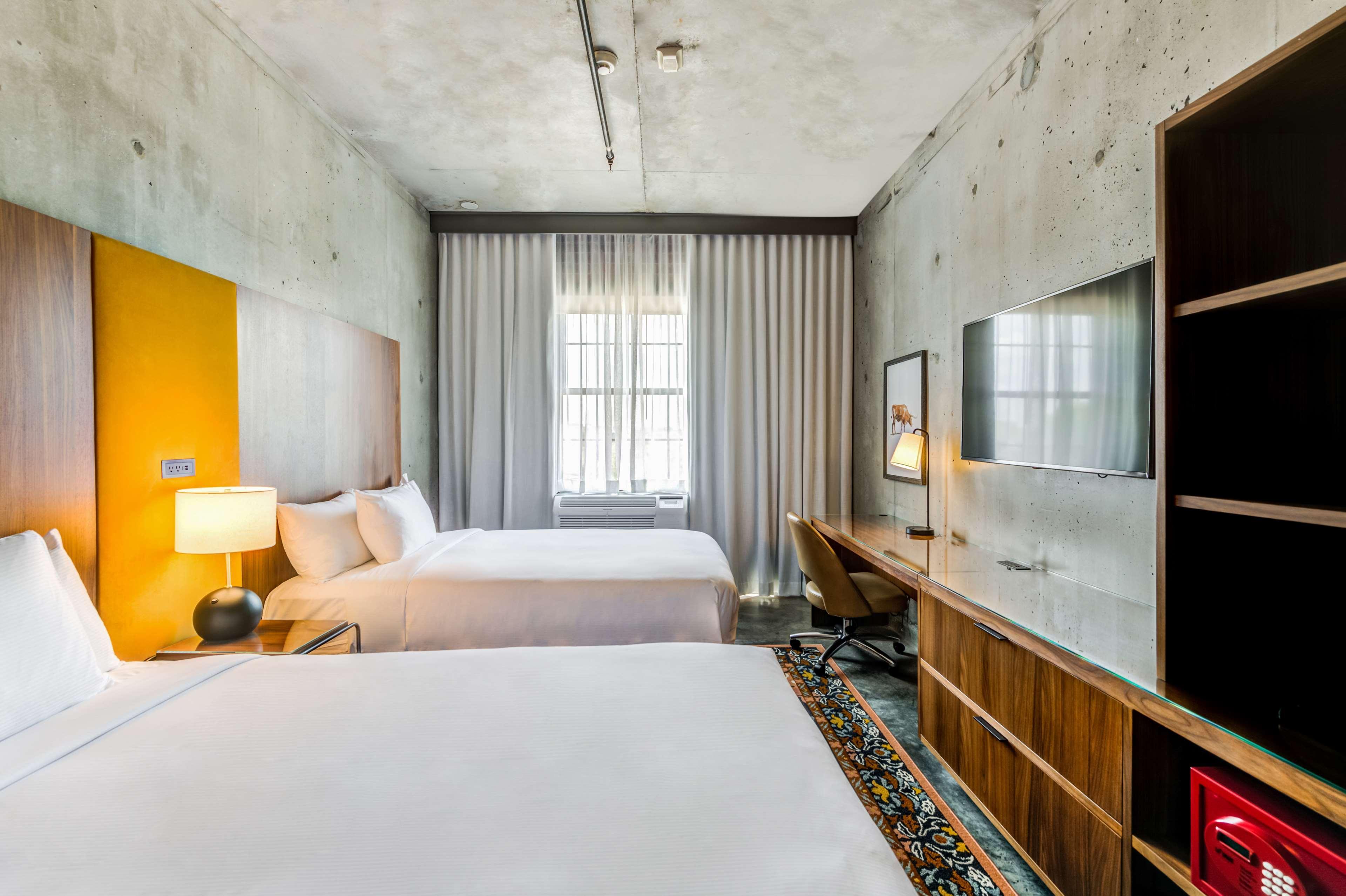 Nylo Las Colinas Hotel, Tapestry Collection By Hilton Ирвинг Экстерьер фото